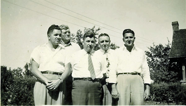 Walker Dunson with Latimer brothers